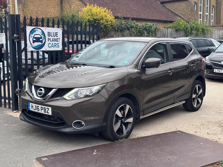 Nissan Qashqai 1.2 DIG-T N-Connecta XTRON 2WD Euro 6 (s/s) 5dr