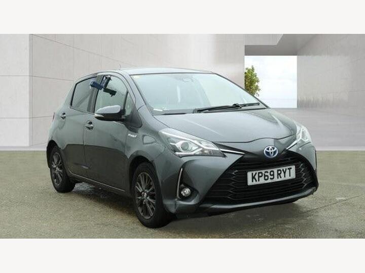 Toyota Yaris 1.5 VVT-h Icon E-CVT Euro 6 (s/s) 5dr