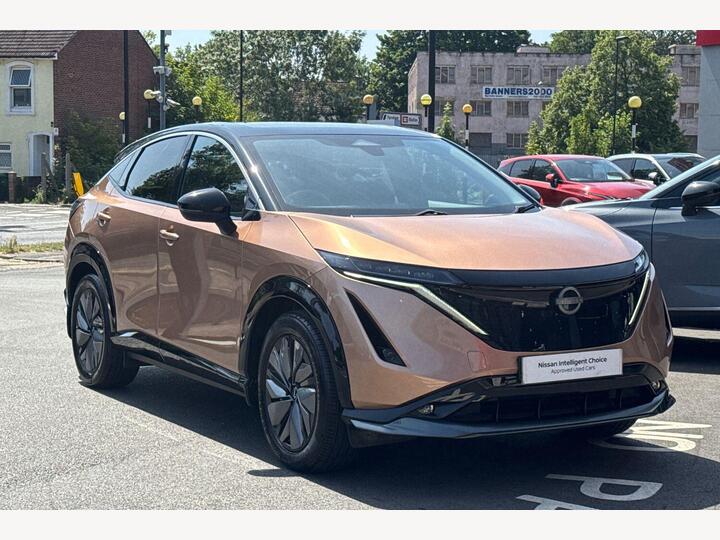 Nissan Ariya 63kWh Advance Auto 5dr 7.4kW Charger
