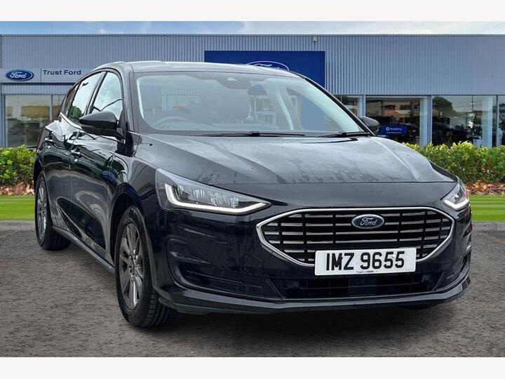 Ford FOCUS 1.0T EcoBoost MHEV Titanium Euro 6 (s/s) 5dr