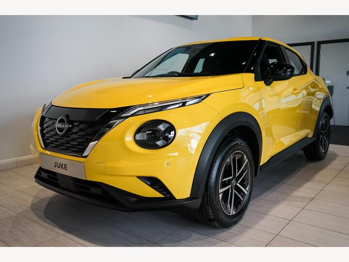 Nissan Juke 1.6 N-Connecta Auto Euro 6 5dr