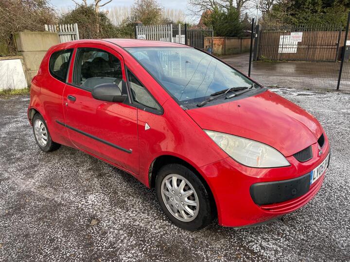 Mitsubishi Colt 1.1 Red 3dr