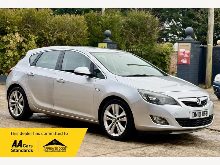 Vauxhall Astra 2.0 CDTi SRi Euro 5 5dr
