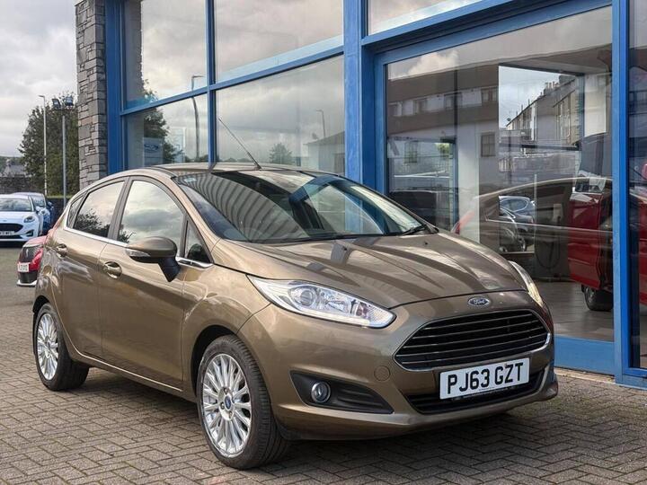 Ford FIESTA 1.6 Titanium Powershift Euro 5 5dr