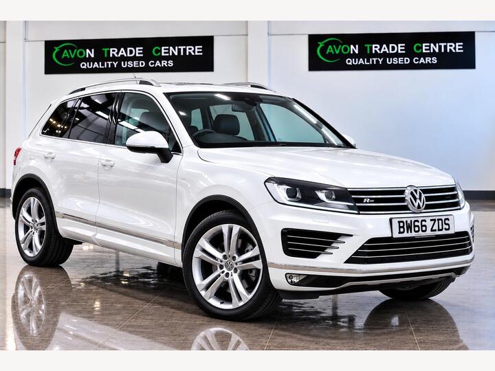 Volkswagen Touareg 3.0 TDI V6 BlueMotion Tech R-Line Plus Tiptronic 4WD Euro 6 (s/s) 5dr