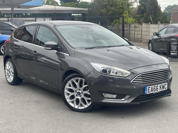 Ford FOCUS 1.0T EcoBoost Titanium X Auto Euro 6 (s/s) 5dr