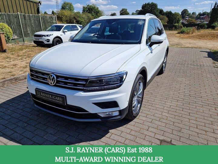 Volkswagen Tiguan 2.0 TDI BlueMotion Tech SEL DSG Euro 6 (s/s) 5dr
