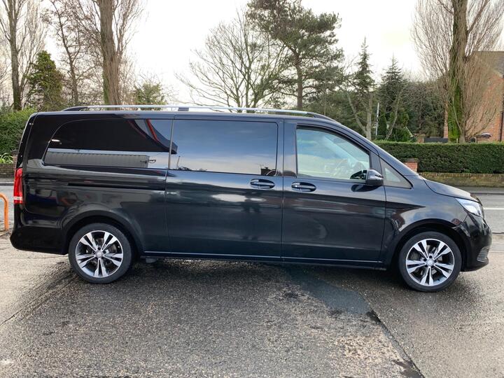 Mercedes-Benz V Class 2.2 V220d BlueTEC SE G-Tronic+ Euro 6 (s/s) 5dr 8 Seat XLWB Mercedes-Benz V Class 2.2 V220d BlueTEC SE G-Tronic+ Euro 6 (s/s) 5dr 8 Seat XLWB