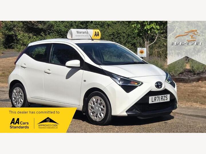 Toyota AYGO 1.0 VVT-i X-play Euro 6 (s/s) 5dr