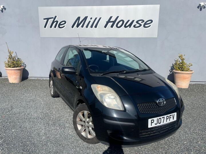 Toyota YARIS 1.4 D-4D Zinc 3dr