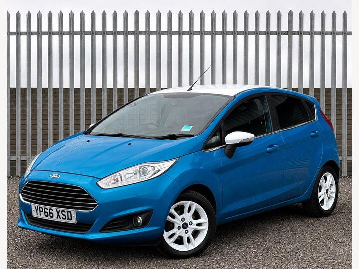 Ford Fiesta 1.25 Zetec Blue Edition Euro 6 5dr