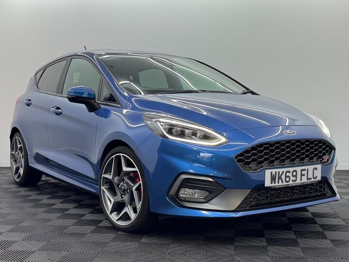 Ford Fiesta 1.5T EcoBoost ST-3 Euro 6 (s/s) 5dr Ford Fiesta 1.5T EcoBoost ST-3 Euro 6 (s/s) 5dr