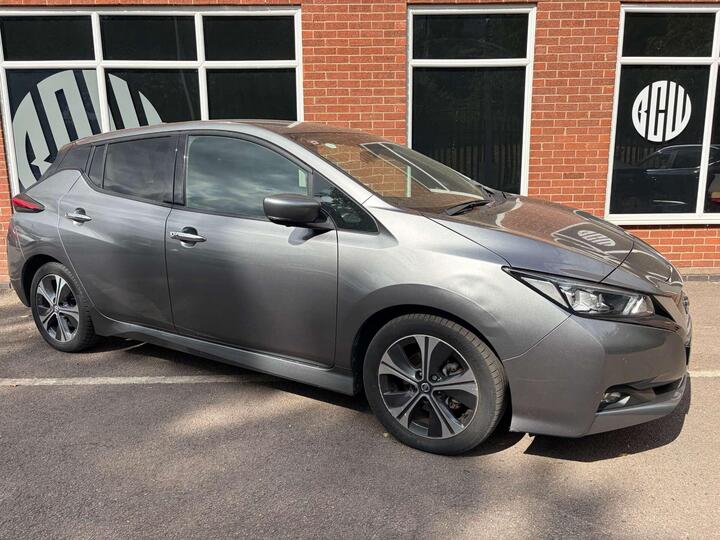 Nissan LEAF 40kWh Tekna Auto 5dr