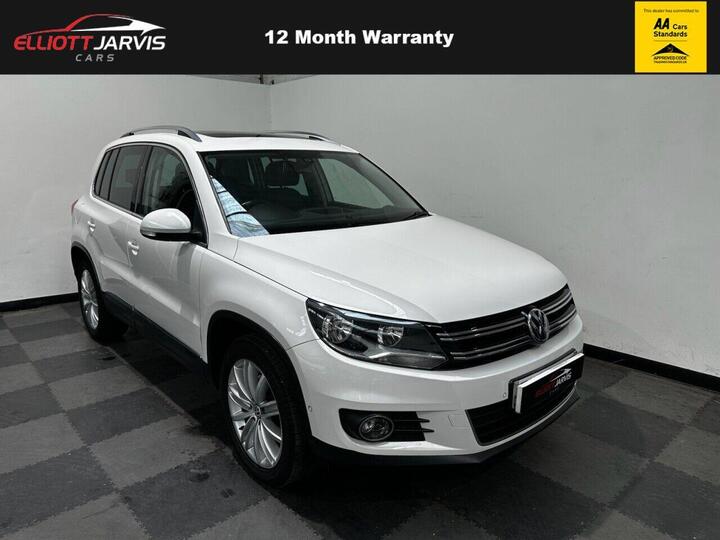 Volkswagen TIGUAN 2.0 TDI BlueMotion Tech SE DSG 4WD Euro 5 (s/s) 5dr
