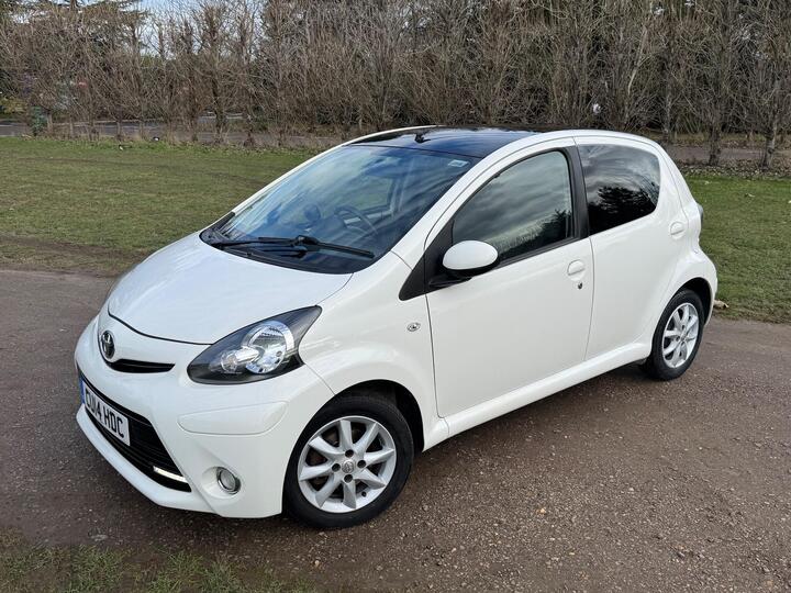 Toyota AYGO 1.0 VVT-i Mode Euro 5 5dr