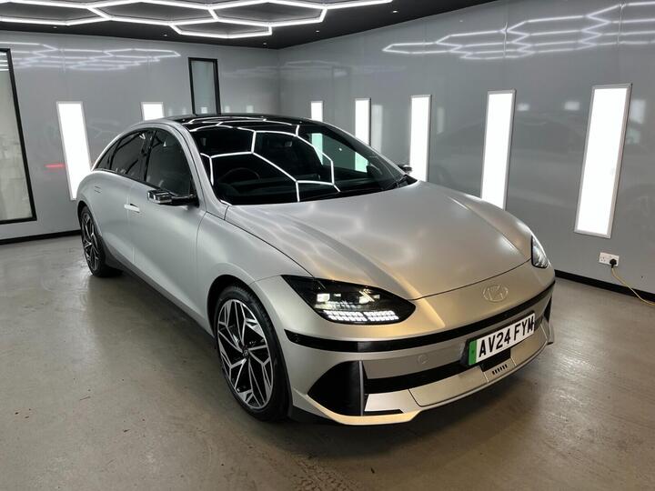 Hyundai Ioniq 6 77.4kWh Ultimate Auto 4dr Hyundai Ioniq 6 77.4kWh Ultimate Auto 4dr