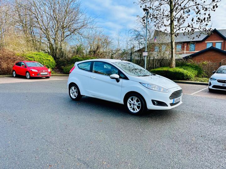 Ford Fiesta 1.25 Zetec Euro 6 3dr