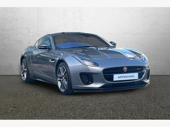 Jaguar F-TYPE 2.0i R-Dynamic Auto Euro 6 (s/s) 2dr Jaguar F-TYPE 2.0i R-Dynamic Auto Euro 6 (s/s) 2dr