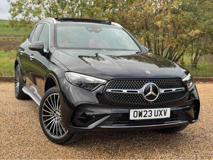 Mercedes-Benz GLC 2.0 GLC300e 31.2kWh AMG Line (Premium Plus) G-Tronic+ 4MATIC Euro 6 (s/s) 5dr Mercedes-Benz GLC 2.0 GLC300e 31.2kWh AMG Line (Premium Plus) G-Tronic+ 4MATIC Euro 6 (s/s) 5dr
