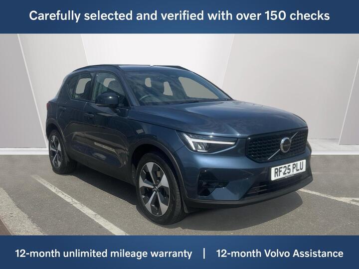 Volvo XC40 2.0 B4 MHEV Plus Dark DCT Auto Euro 6 (s/s) 5dr
