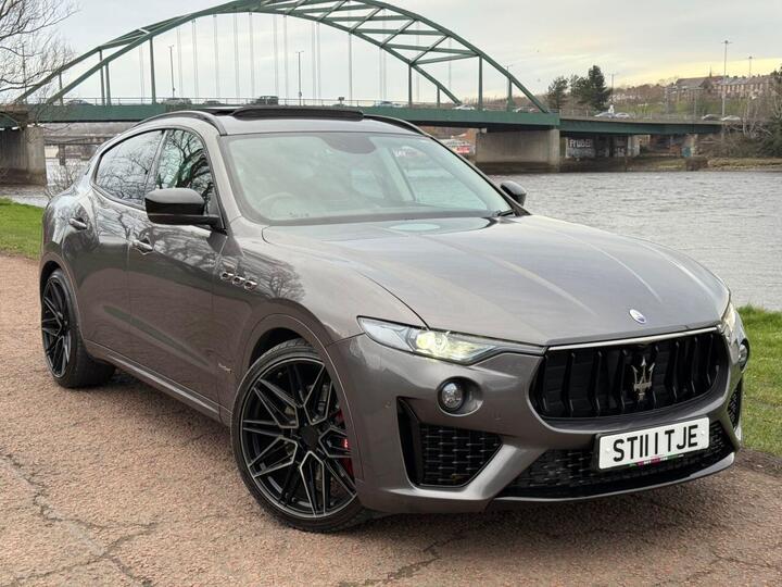 Maserati GRANSPORT 3.0 V6 ZF 4WD Euro 6 (s/s) 5dr