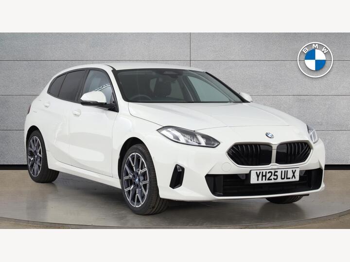 BMW 1 Series 1.5 120i MHT Sport DCT Euro 6 (s/s) 5dr BMW 1 Series 1.5 120i MHT Sport DCT Euro 6 (s/s) 5dr