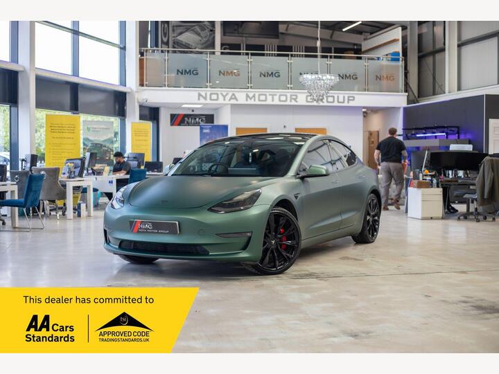 Tesla Model 3 (Dual Motor) Performance Auto 4WDE 4dr (Performance Upgrade)
