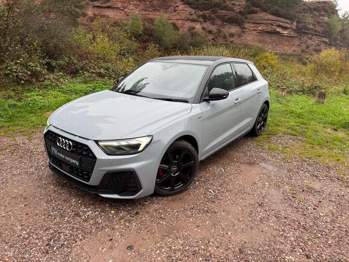 Audi A1 1.0 TFSI 25 Black Edition Sportback S Tronic Euro 6 (s/s) 5dr