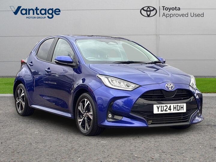 Toyota Yaris 1.5 VVT-h Design E-CVT Euro 6 (s/s) 5dr