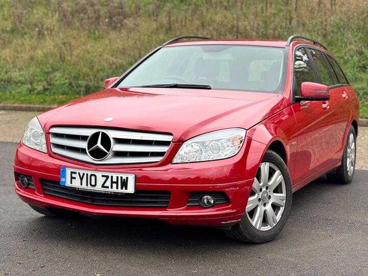 Mercedes-Benz C Class 2.1 C200 CDI BlueEfficiency Executive SE Euro 5 5dr Mercedes-Benz C Class 2.1 C200 CDI BlueEfficiency Executive SE Euro 5 5dr