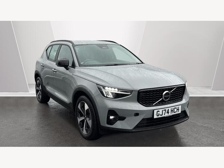 Volvo XC40 2.0 B3 MHEV Plus DCT Auto Euro 6 (s/s) 5dr
