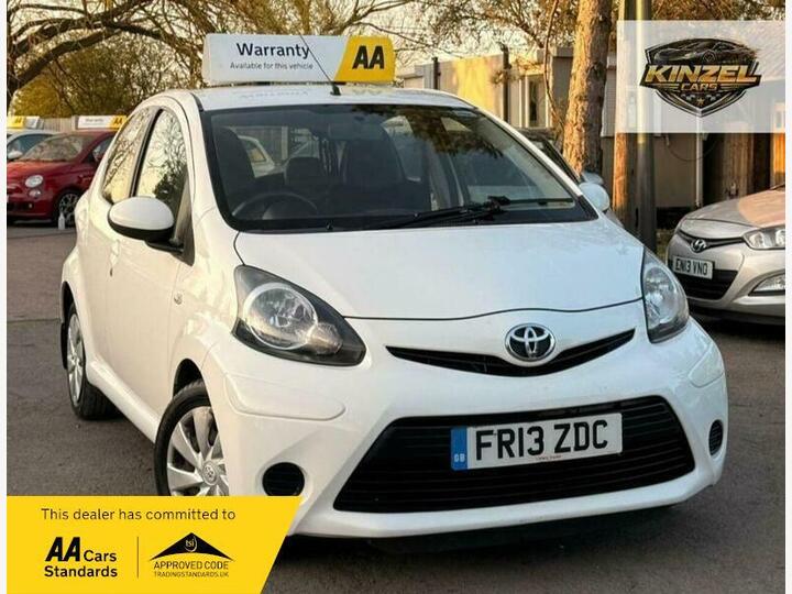 Toyota AYGO 1.0 VVT-i Ice Euro 5 5dr