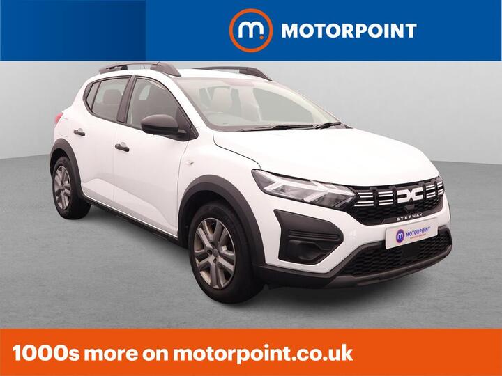 Dacia Sandero Stepway 1.0 TCe Essential Euro 6 (s/s) 5dr Dacia Sandero Stepway 1.0 TCe Essential Euro 6 (s/s) 5dr