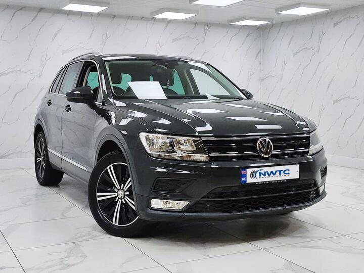 Volkswagen TIGUAN 2.0 TDI BlueMotion Tech SE Navigation Euro 6 (s/s) 5dr