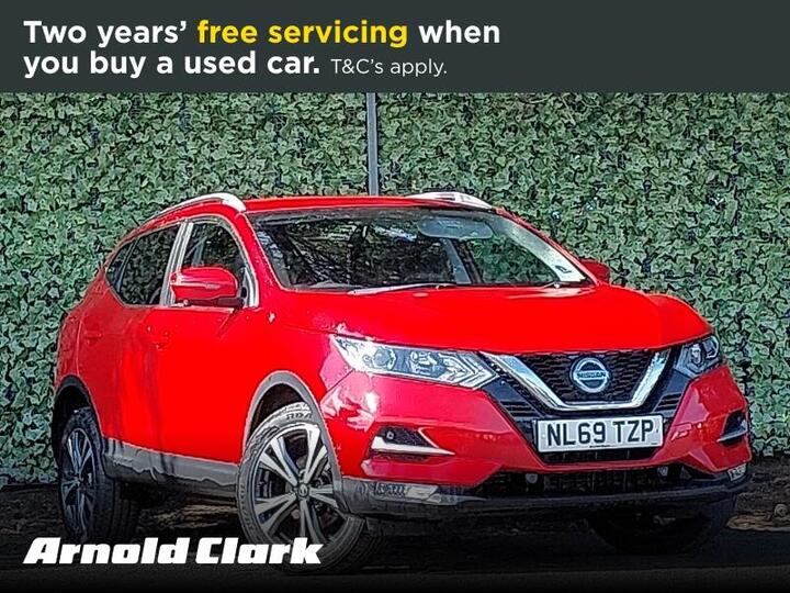 Nissan Qashqai 1.3 DIG-T N-Connecta Euro 6 (s/s) 5dr