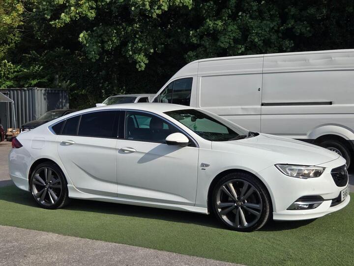 Vauxhall Insignia 2.0 Turbo D BlueInjection SRi VX Line Nav Grand Sport Euro 6 (s/s) 5dr