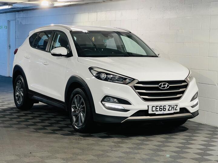 Hyundai TUCSON 1.7 CRDi Blue Drive SE Nav DCT Euro 6 (s/s) 5dr