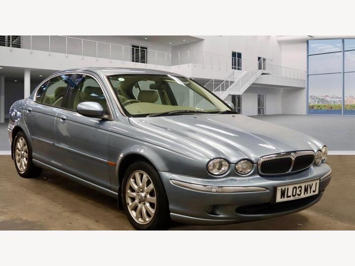 Jaguar X-Type 2.5 V6 SE (AWD) 4dr Jaguar X-Type 2.5 V6 SE (AWD) 4dr