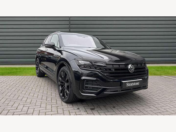 Volkswagen Touareg 3.0 TDI V6 Black Edition Tiptronic 4Motion Euro 6 (s/s) 5dr Volkswagen Touareg 3.0 TDI V6 Black Edition Tiptronic 4Motion Euro 6 (s/s) 5dr