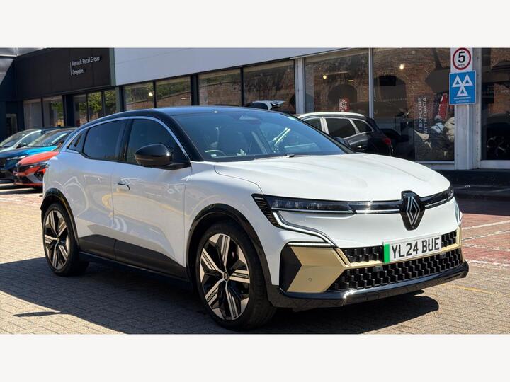 Renault Megane E-Tech 60kWh Iconic Auto 5dr (optimum Charge)