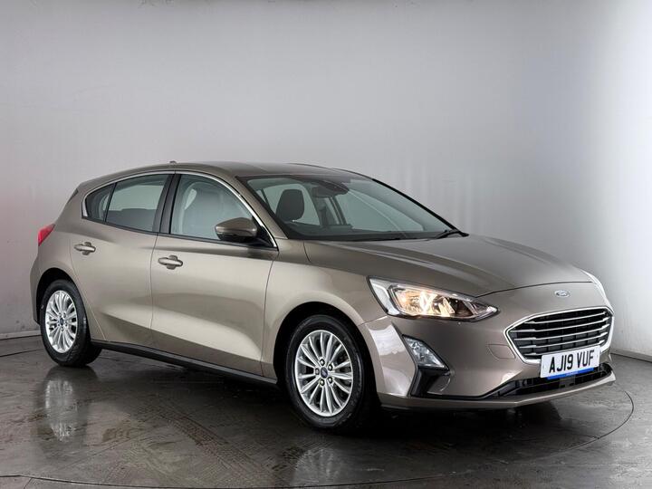 Ford Focus 1.5T EcoBoost Titanium Auto Euro 6 (s/s) 5dr
