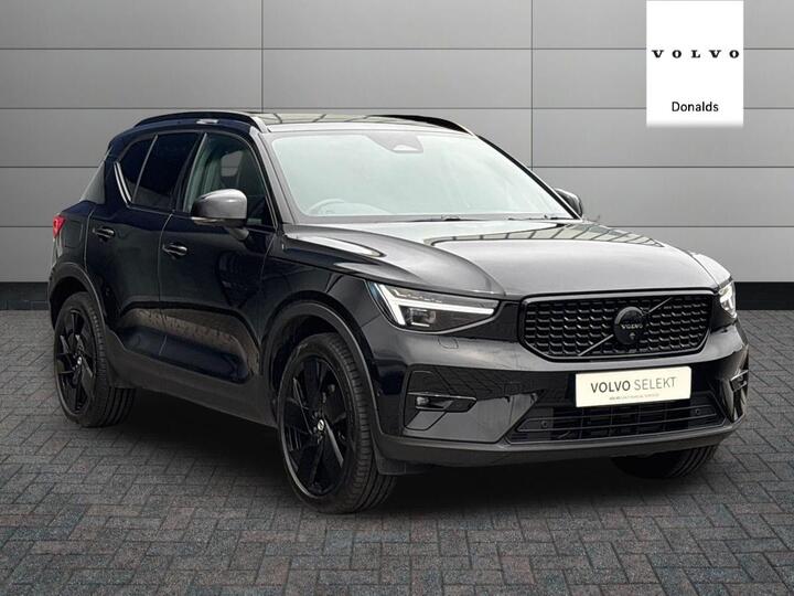 Volvo XC40 2.0 B3 MHEV Ultra Black Edition DCT Auto Euro 6 (s/s) 5dr