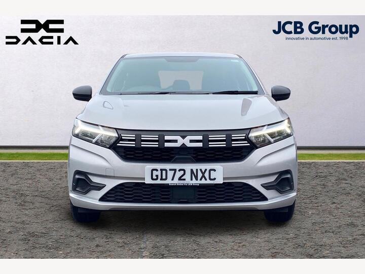 Dacia Sandero 1.0 TCe Essential Euro 6 (s/s) 5dr Dacia Sandero 1.0 TCe Essential Euro 6 (s/s) 5dr