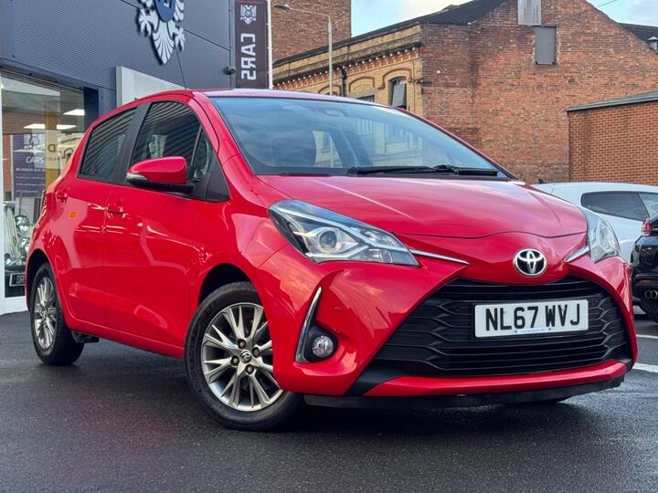 Toyota Yaris 1.5 VVT-i Icon Tech Euro 6 5dr