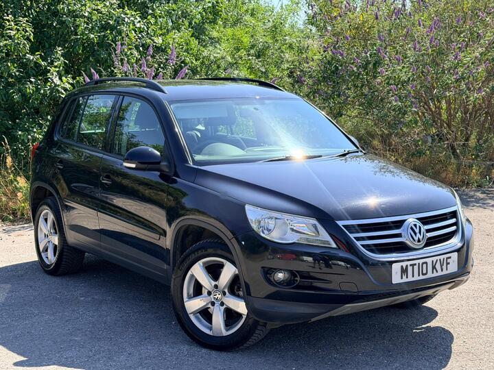 Volkswagen Tiguan 2.0 TDI Escape 4WD Euro 5 5dr