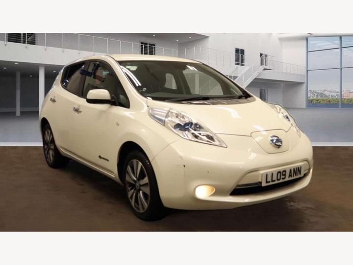 Nissan LEAF 24kWh Tekna Auto 5dr