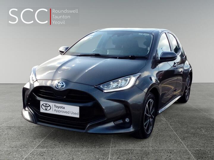 Toyota Yaris 1.5 VVT-h Design E-CVT Euro 6 (s/s) 5dr