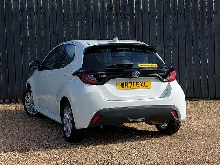 Toyota Yaris 1.5 VVT-h Icon E-CVT Euro 6 (s/s) 5dr