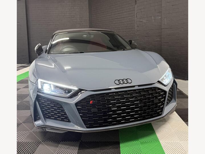 Audi R8 5.2 FSI V10 Performance Carbon Black Spyder S Tronic Quattro Euro 6 (s/s) 2dr