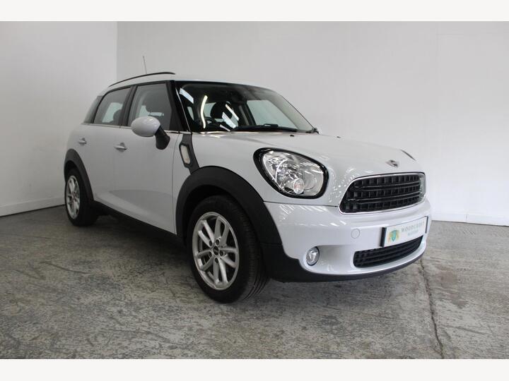 MINI Countryman 1.6 Cooper D Business Edition Euro 5 (s/s) 5dr